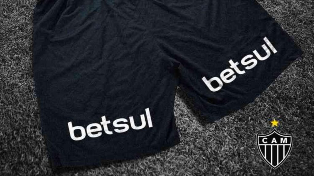 Patrocínio do site de apostas Betsul será estampado no short do Atlético-MG.