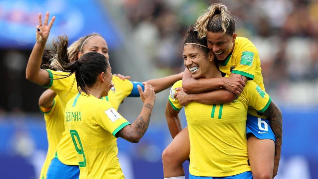 Apostadores estão descrentes no título da seleção brasileira; França é a principal candidata de acordo com as cotações